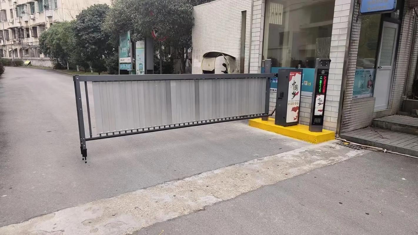 智慧通行新篇章 看得見的好產(chǎn)品——人臉識別門禁與停車場管理系統(tǒng)